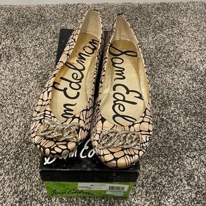 Fun gold buckle flats